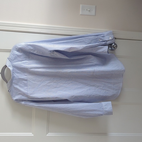 Size X-Large/Neck 17-17½ Blue/White Van Heusen Button Up - Picture 5 of 5